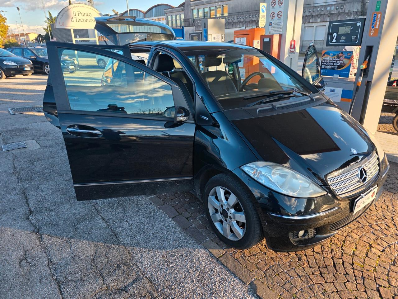 Mercedes-benz A 180 160 CDI Elegance motore sostituito