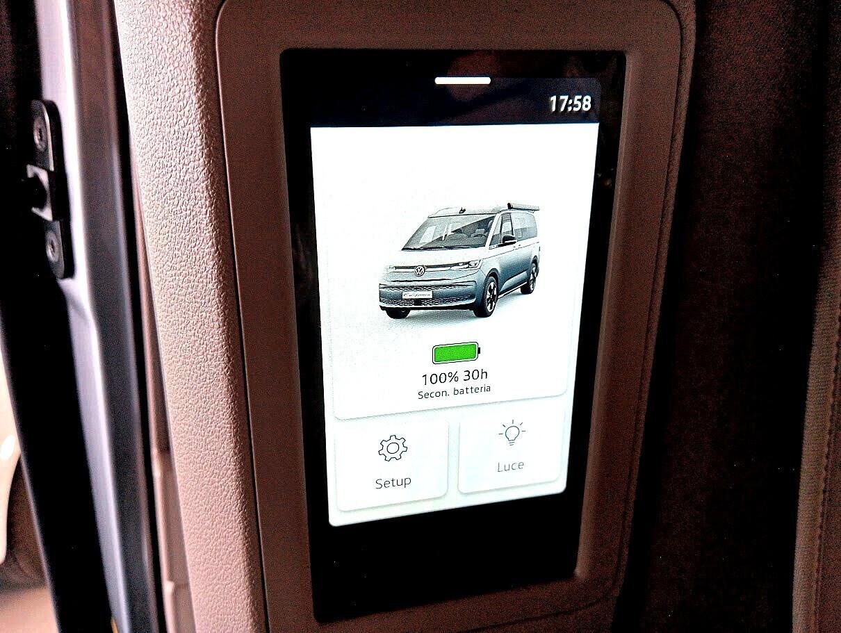Volkswagen T7 California TOUR TDI DSG RISCALDAMENTO LED 360 *OK 104*