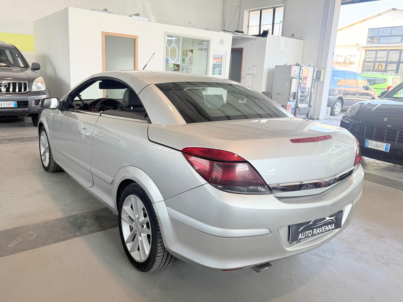 Opel Astra TwinTop 1.9 16V CDTI 150CV Cosmo