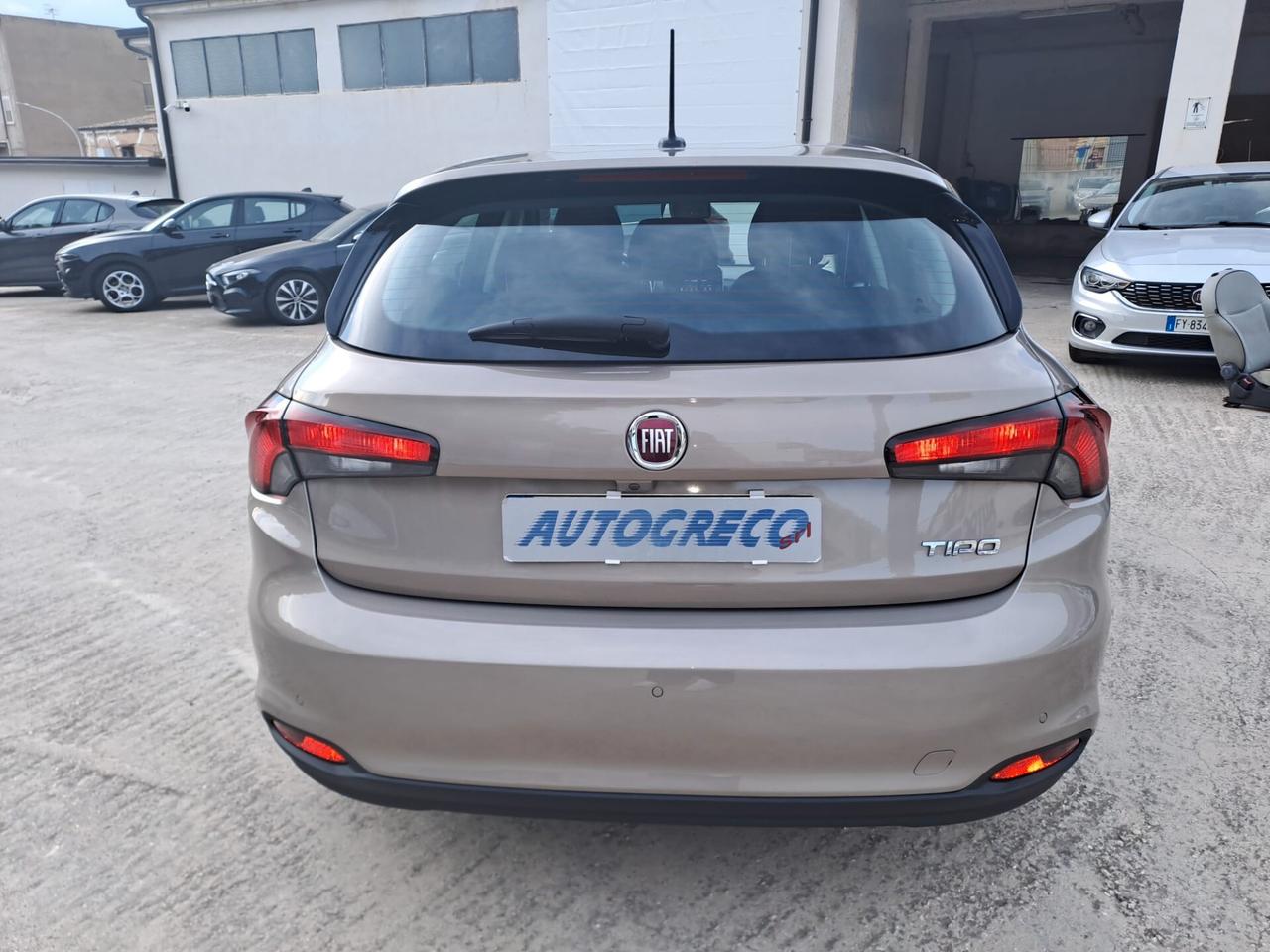 Fiat Tipo 1.6 Mjt S&S 5 porte Easy Business
