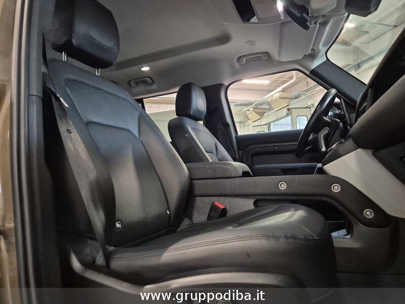 Land Rover Defender VII 2020 110 Diesel 110 3.0d i6 mhev SE awd 200cv auto