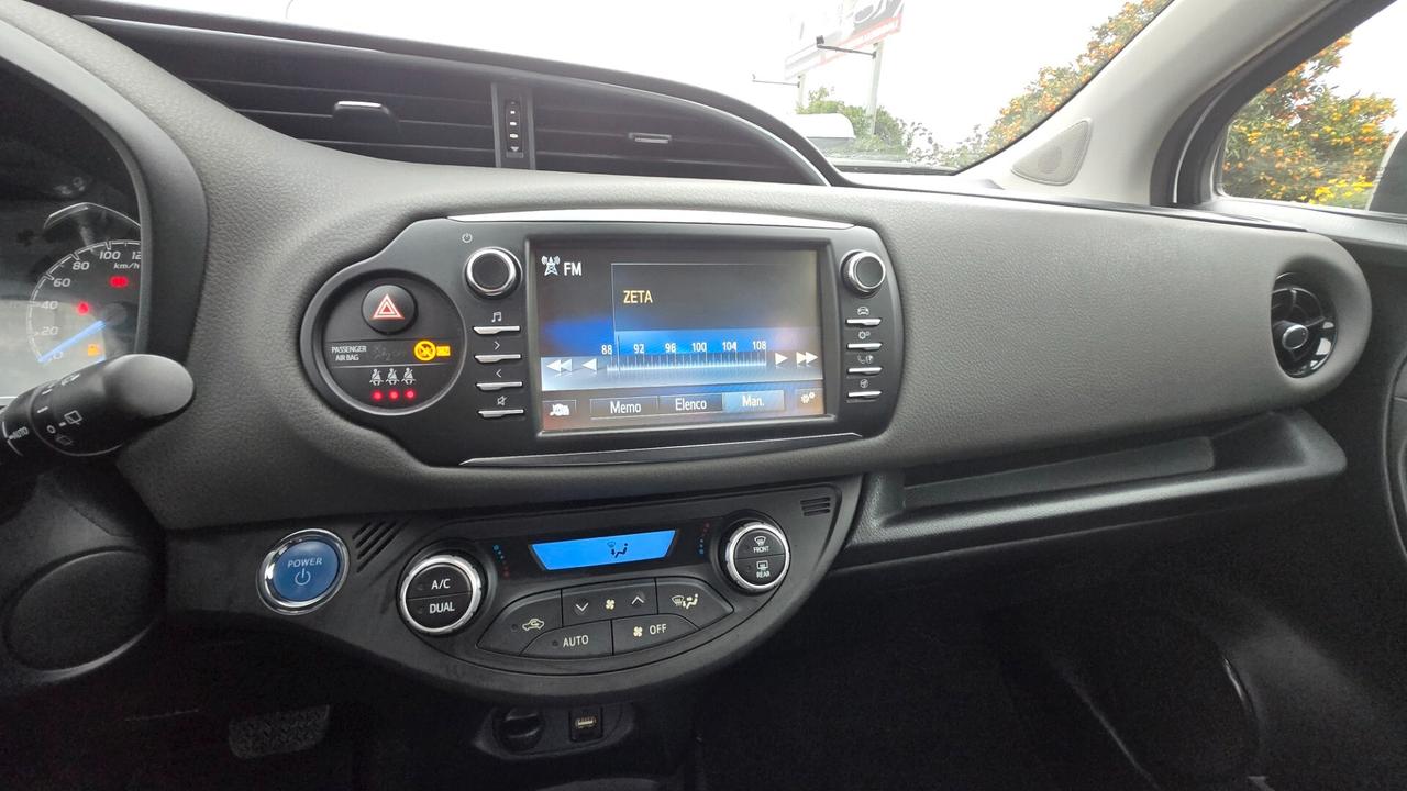 Toyota Yaris 1.5 Hybrid 5 porte Active