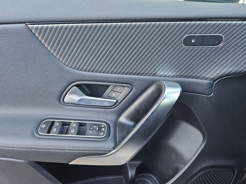 Mercedes-Benz Classe A A 180 d Progressive Advanced