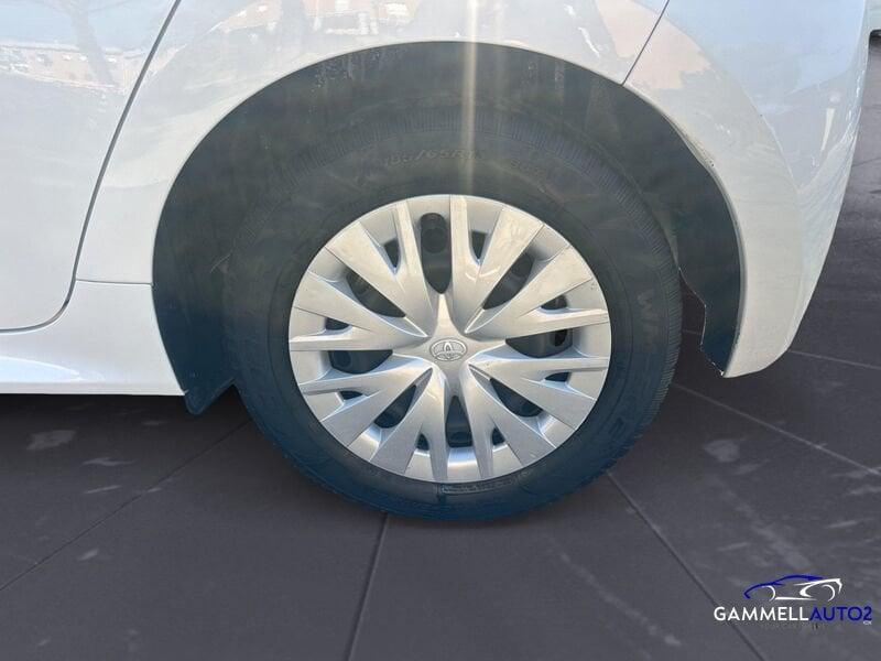 Toyota Yaris 1.5 Hybrid 5 porte Business AUTOMATICA