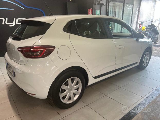 RENAULT Clio TCe 90 CV 5 porte Business