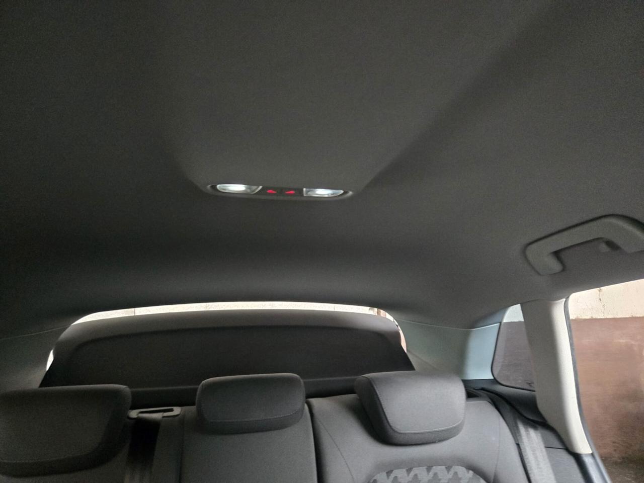 Audi A3 1.6 TDI clean diesel S tronic Admired