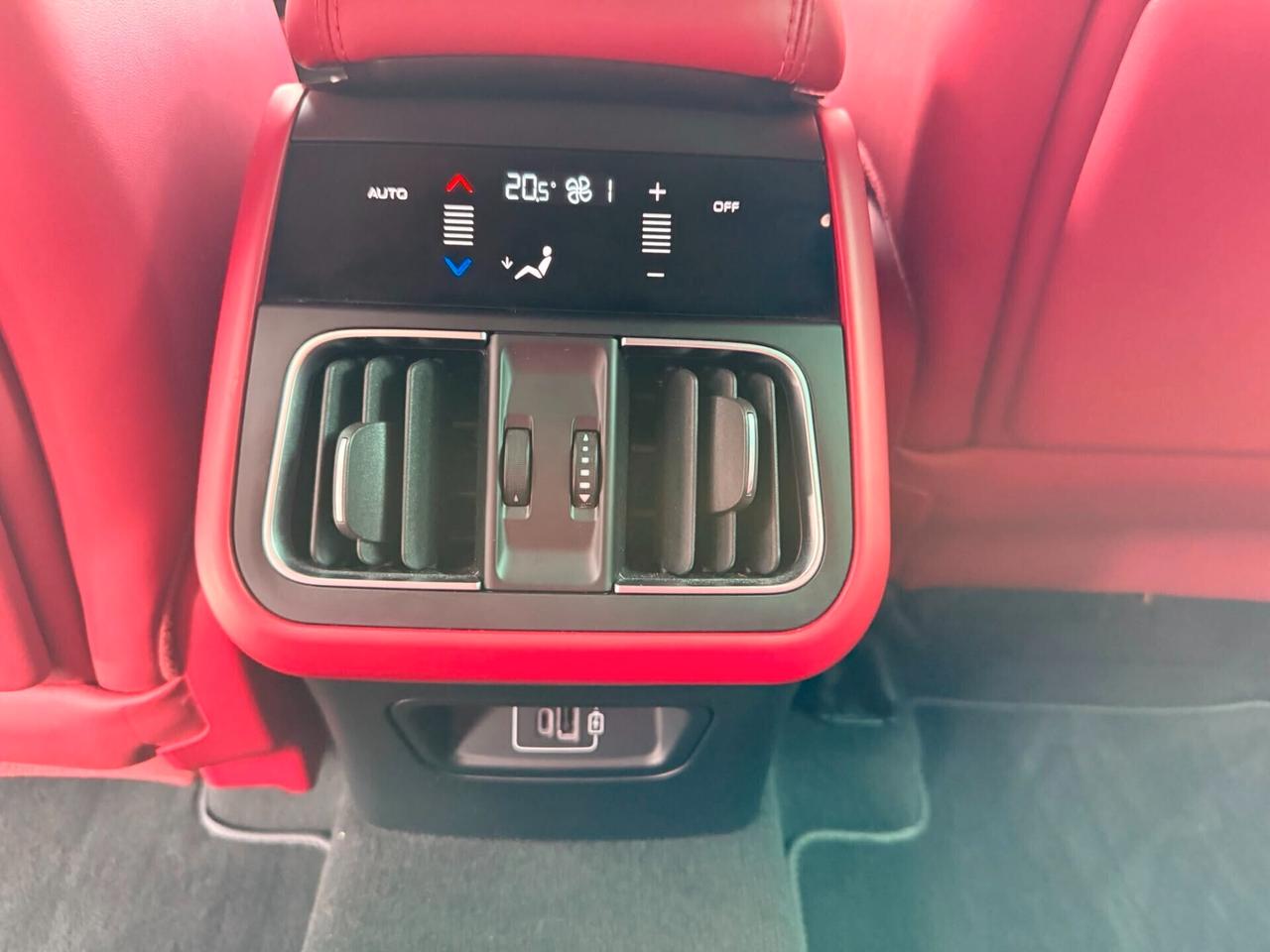 Maserati Grecale MHEV 330 CV AWD Modena