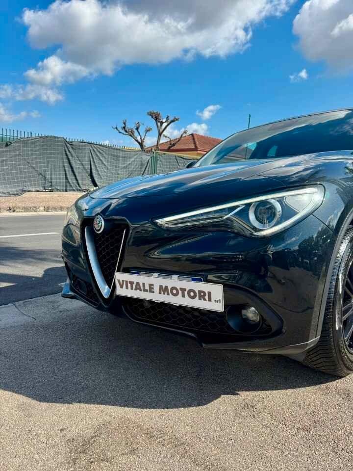 Alfa Romeo Stelvio 2.2 Turbodiesel 190 CV AT8 Q4 Executive