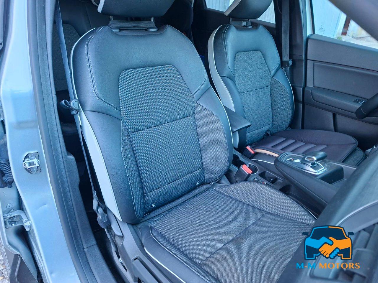 Renault Captur 1.6 E-Tech phev Intens 160cv auto