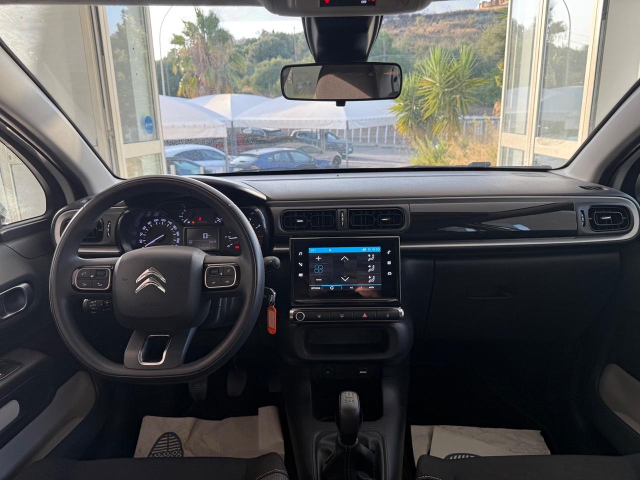 Citroen C3 1.2Benzina Shine+AIRBUMP+FULL LED2022