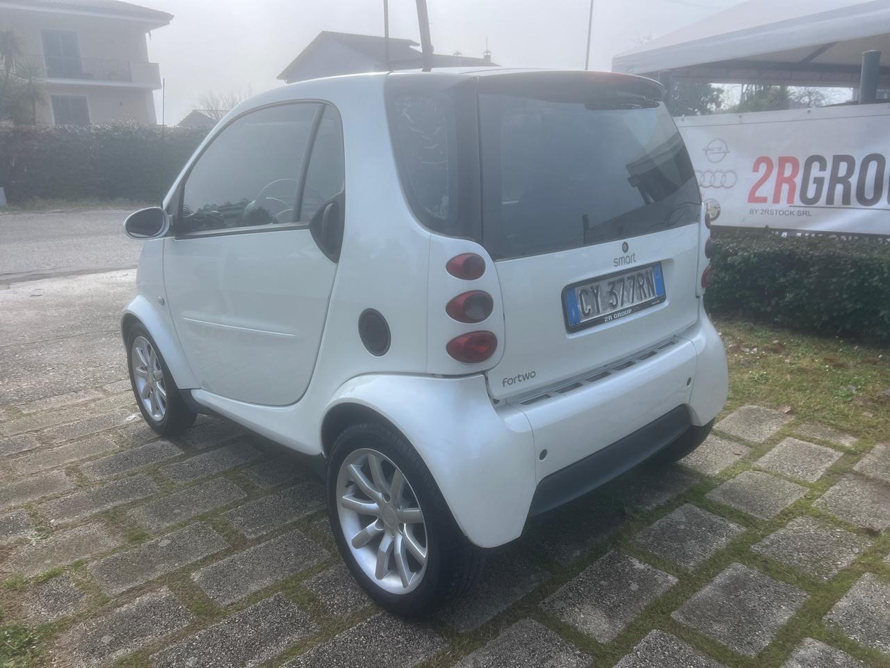 Smart ForTwo 800 coupé passion cdi-2006