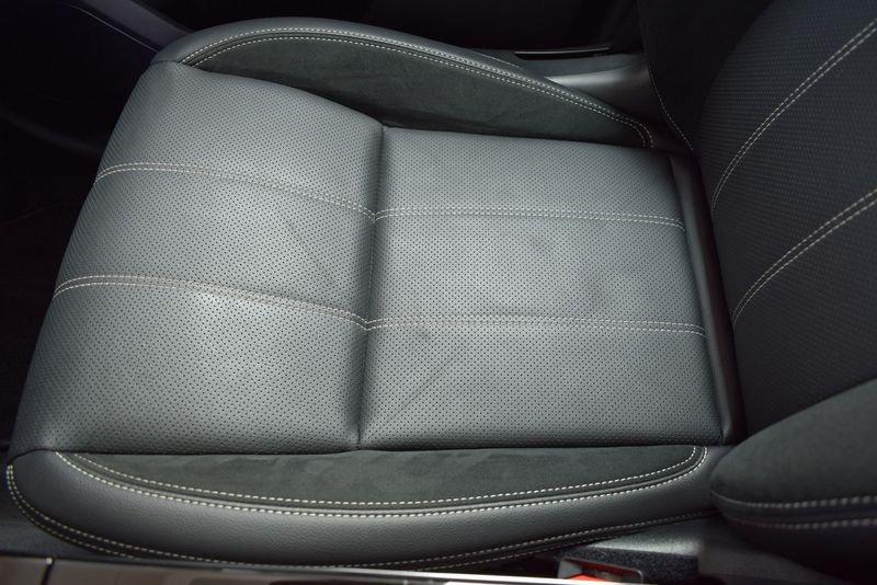 Land Rover Range Rover Velar 2.0D I4 204 CV R-Dynamic S