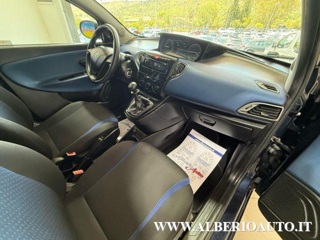 LANCIA Ypsilon 1.2 69 CV 5 porte GPL Ecochic Silver