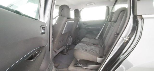 PEUGEOT 5008 1.6 VTi 120CV Tecno