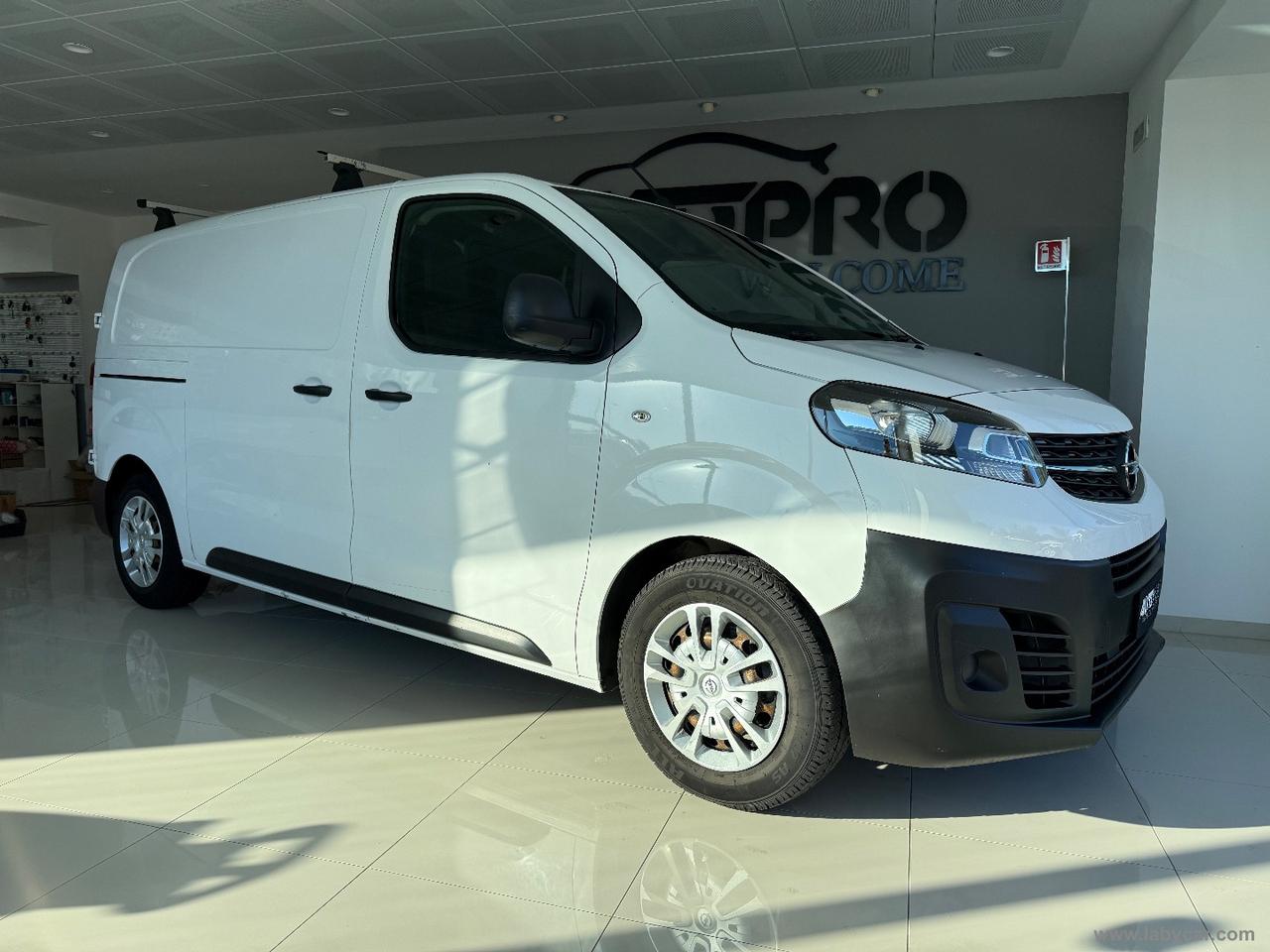 Vivaro 1.5D120S&S PL-TN M Furg. Essentia