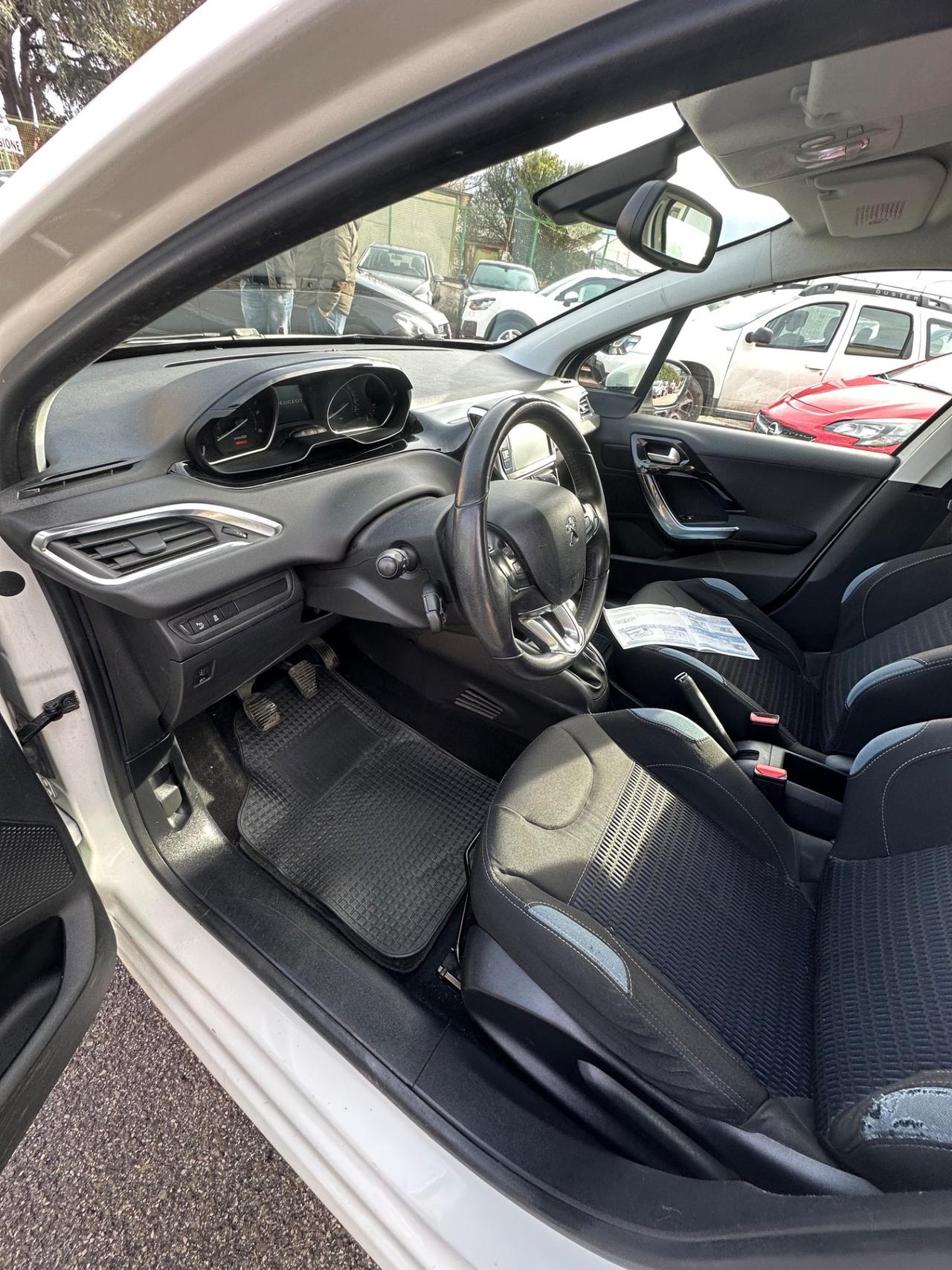 Peugeot 208 1.4 HDi 68 CV 5 porte Active