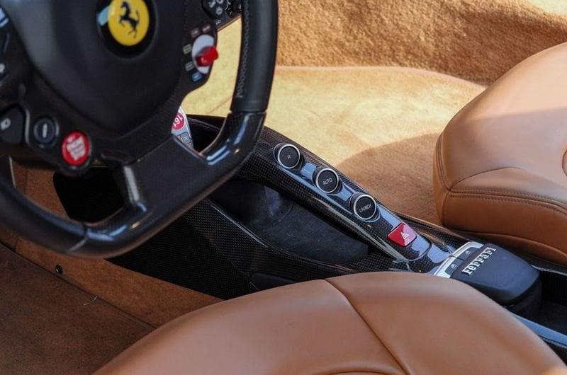 Ferrari 488 GTB full carbonio