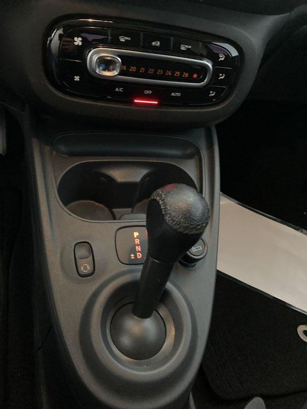 smart forfour 70 1.0 52kW brabus style