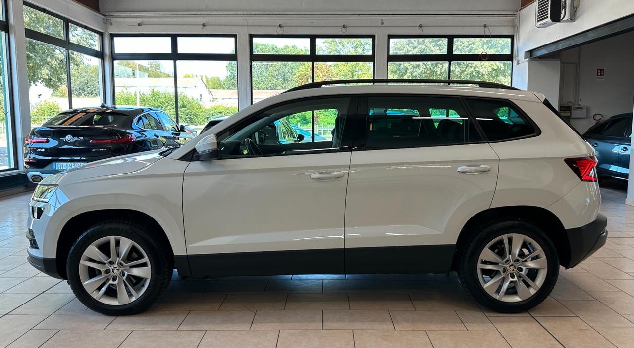 SKODA KAROQ AMBITION 2.0 TDI DSG *CARPLAY*NAVI*NEOPATENTATI*