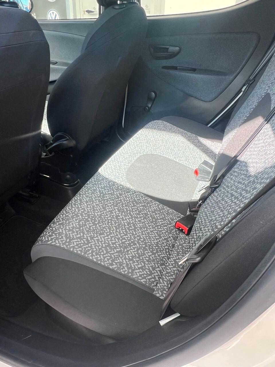 Lancia Ypsilon 1.0 FireFly 5 porte S&S Hybrid - AZIENDALE - EURO6 - NO VINCOLO FINANZIAMENTO