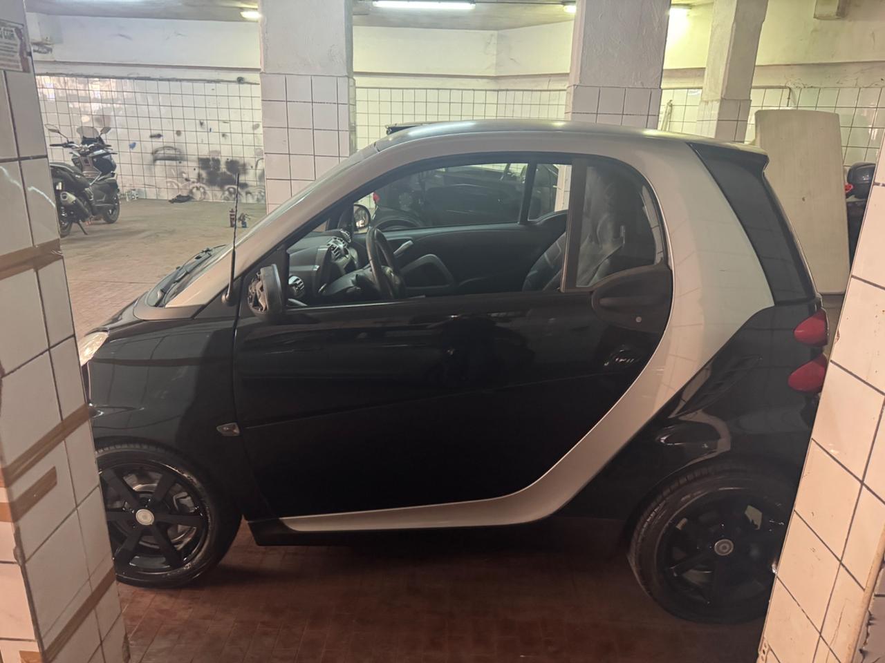 Smart ForTwo 1000 52 kW coupé limited two