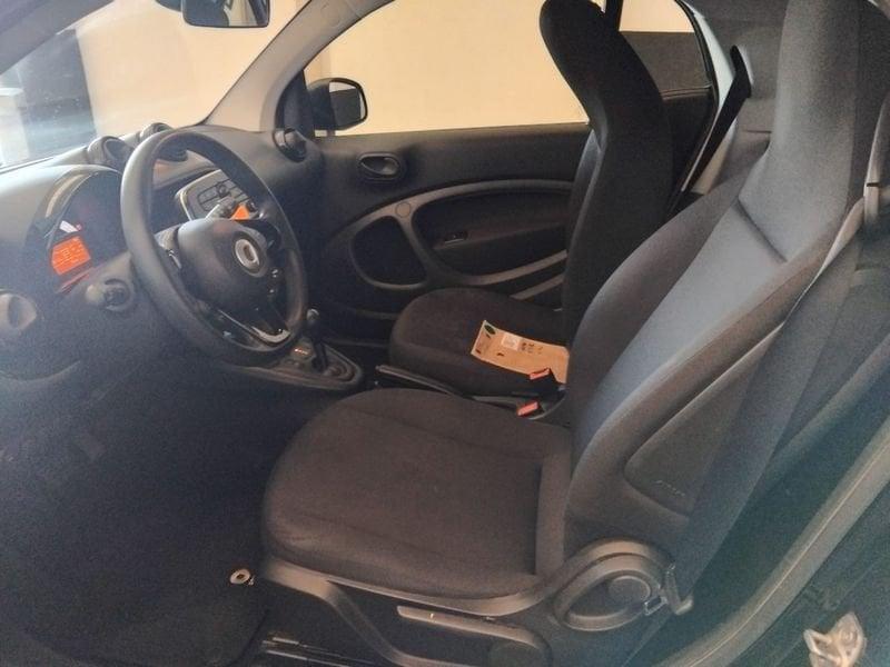 smart fortwo fortwo EQ Pure