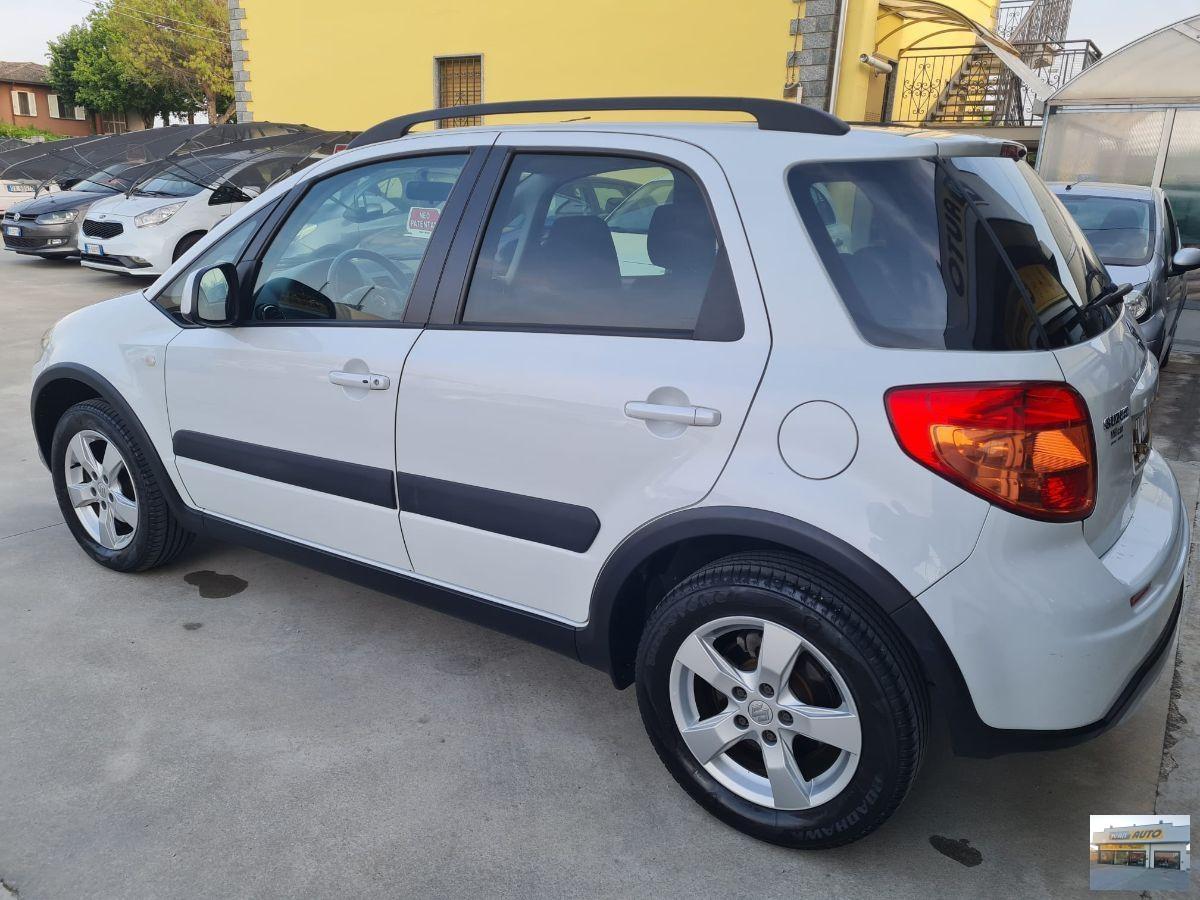 SUZUKI SX4 BENZINA-96.000 KM-4X4-ANNO 2012