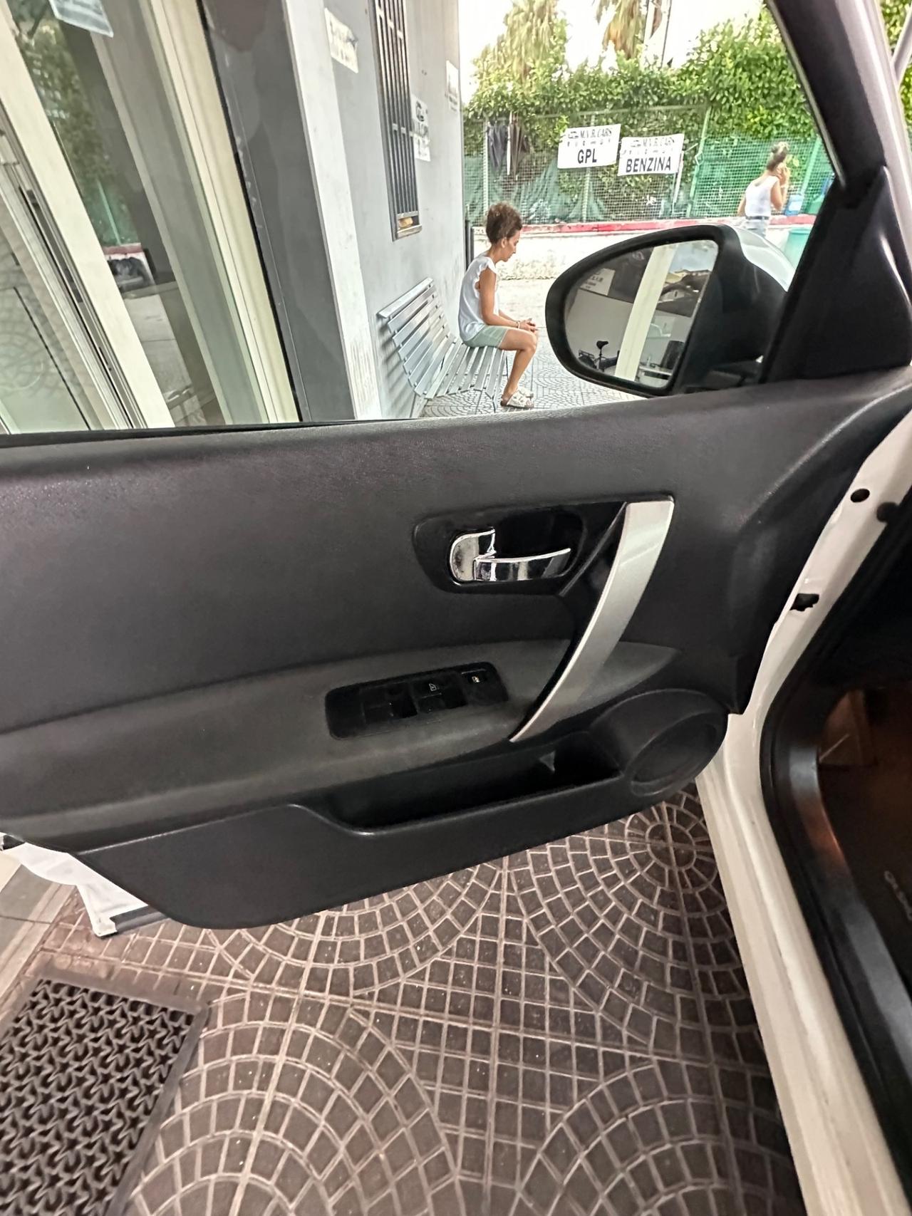 Nissan Qashqai 1.5 dCi DPF Tekna