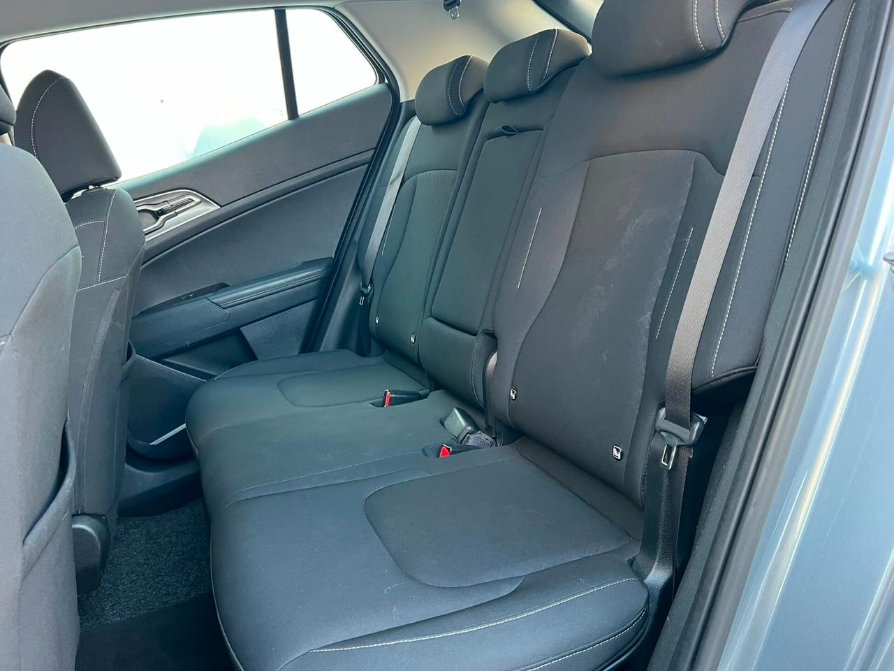 KIA SPORTAGE 1.6 CRDi MHEV 136CV 2023!!! AUTOMATICA!!!