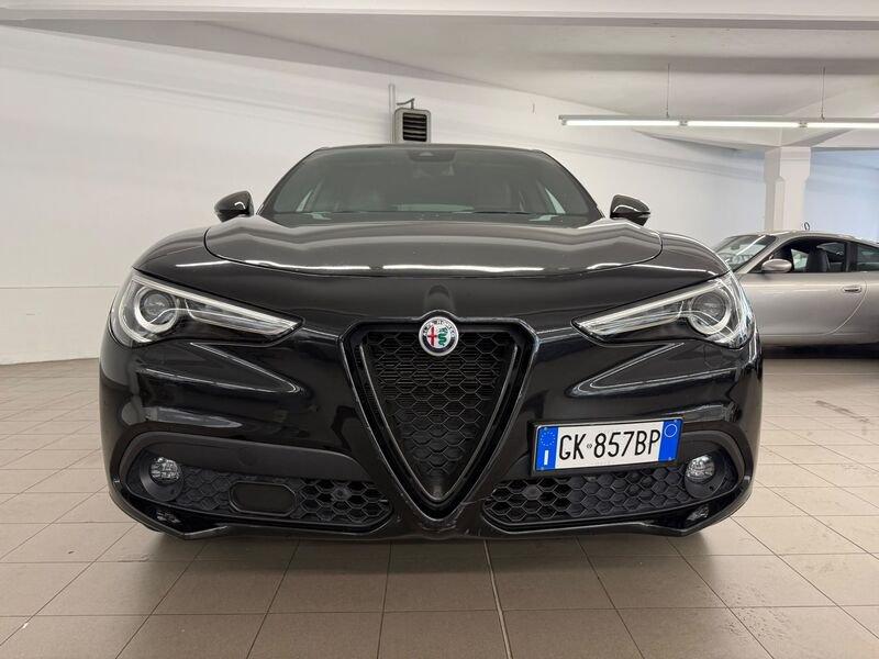 Alfa Romeo Stelvio 2.2 TD 210 CV Estrema AT8 Q4 Harman