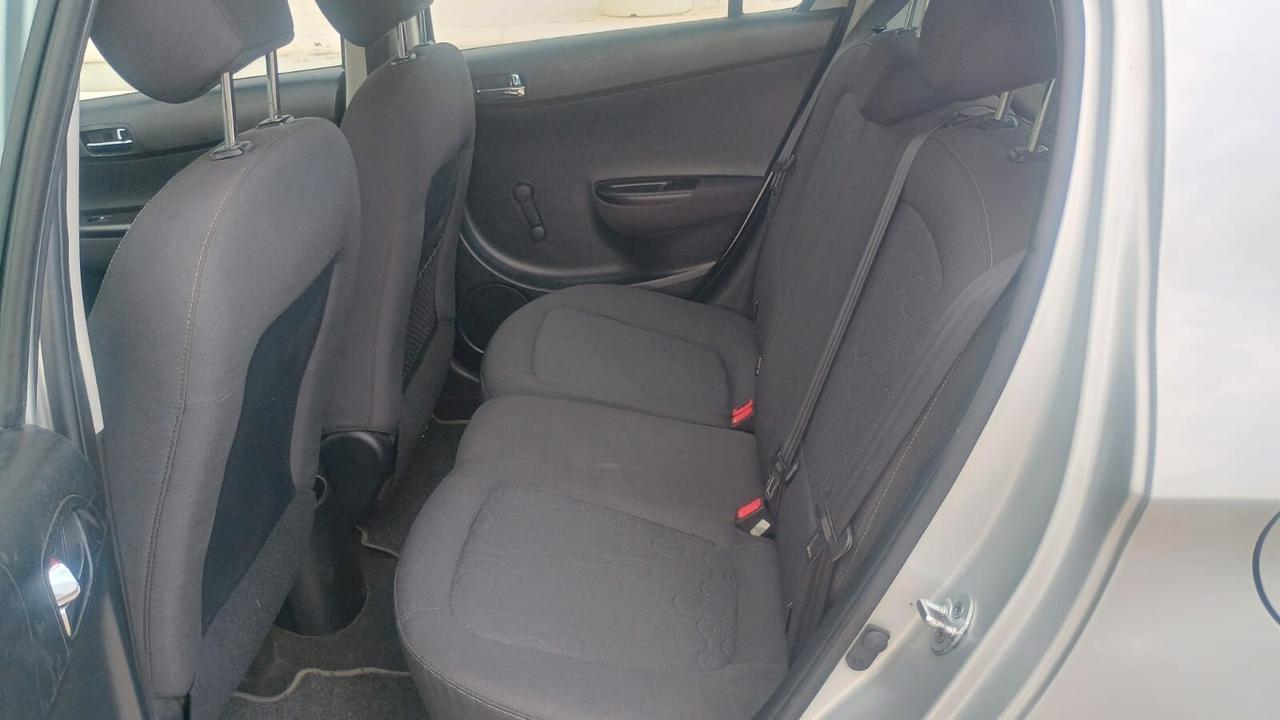 Hyundai i20 1.4 CRDi 5p. Sound Edition