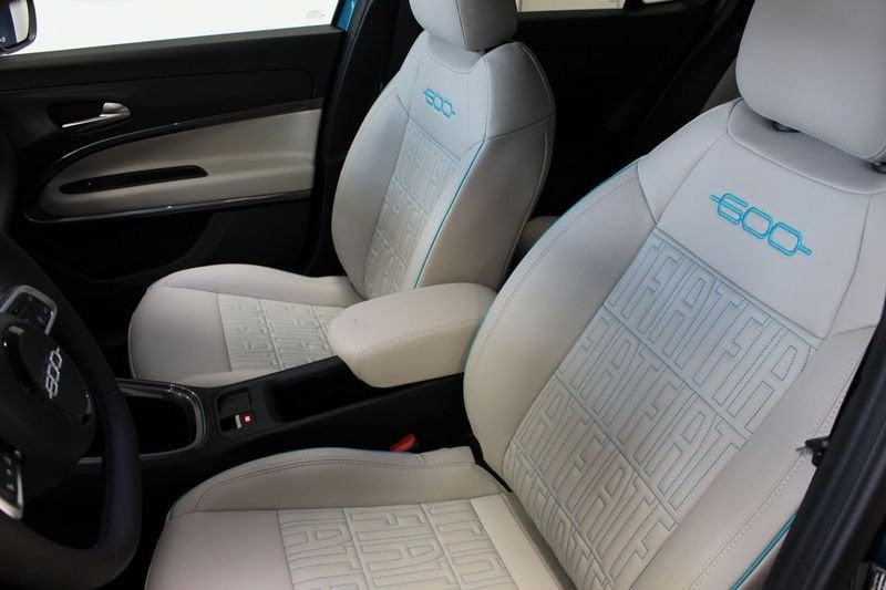 FIAT 600 600 Hybrid 110 CV DCT MHEV La Prima