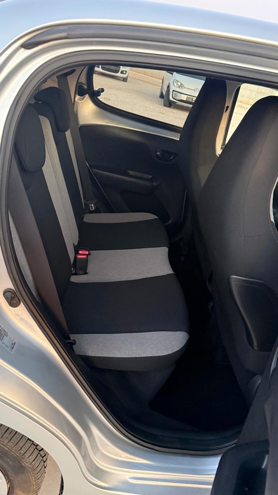 Citroen C1 PureTech 82 5 porte Shine