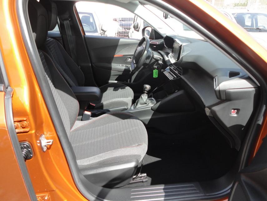 Peugeot 2008 1.5 bluehdi Active s&s 110cv