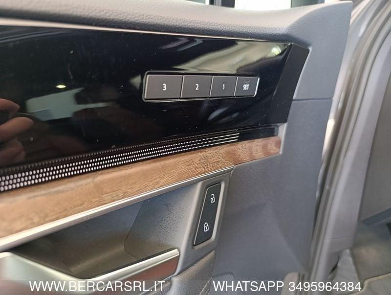 Volkswagen Touareg Touareg 3.0 V6 TDI SCR Atmosphere*TELECAMERA*SEDILI RISC*SOSPENSIONI*