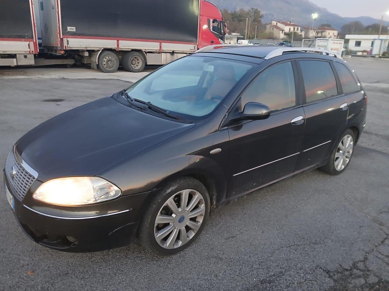 Fiat Croma 1.9 Multijet 16V tetto apribile pelle full garantita 12 mesi