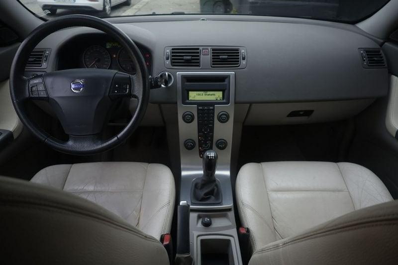 Volvo V50 Volvo V50 2.0 D cat Kinetic 100KW ANNO 2007