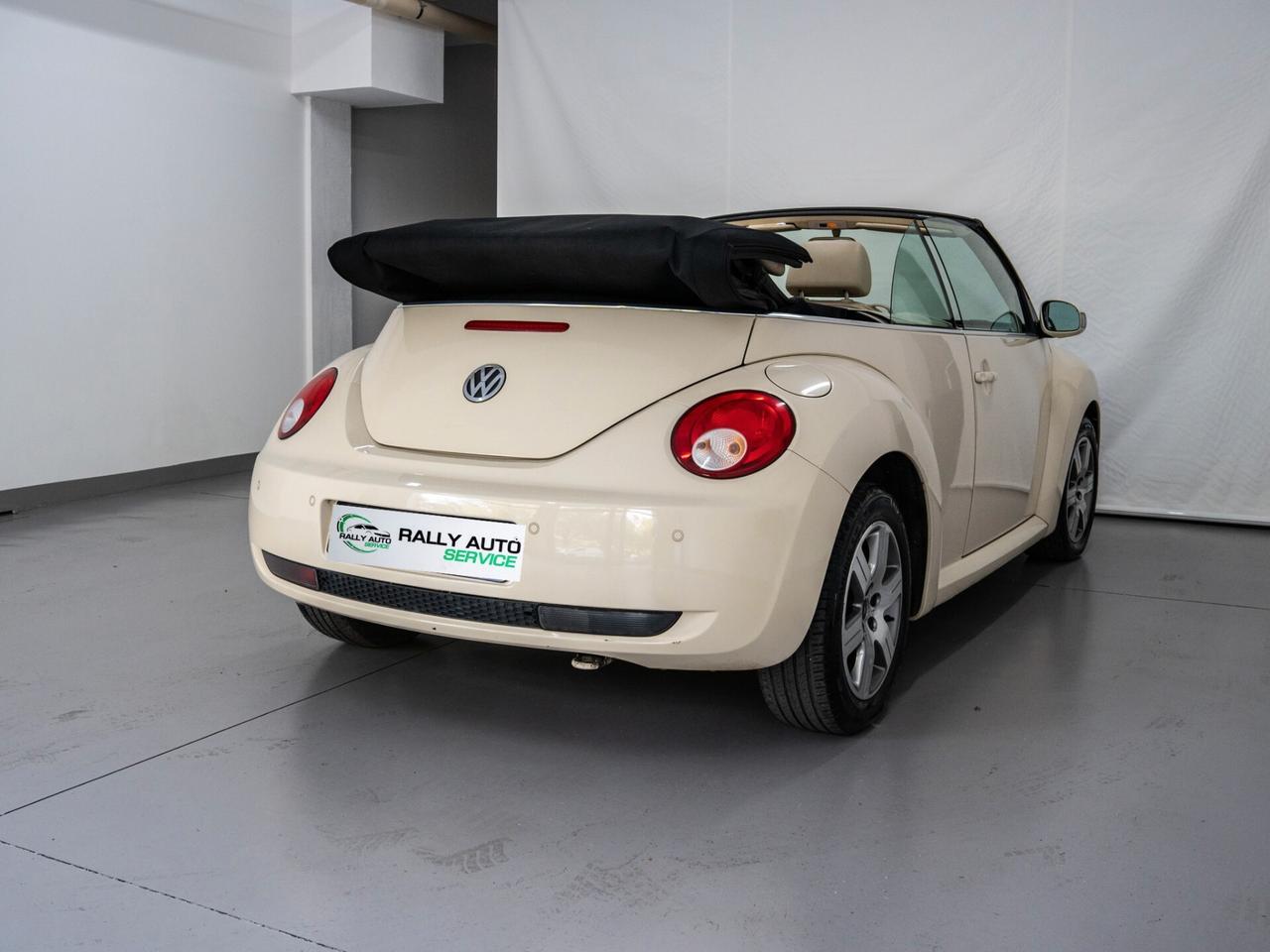 Volkswagen New Beetle 1.9 TDI 105CV Cabrio