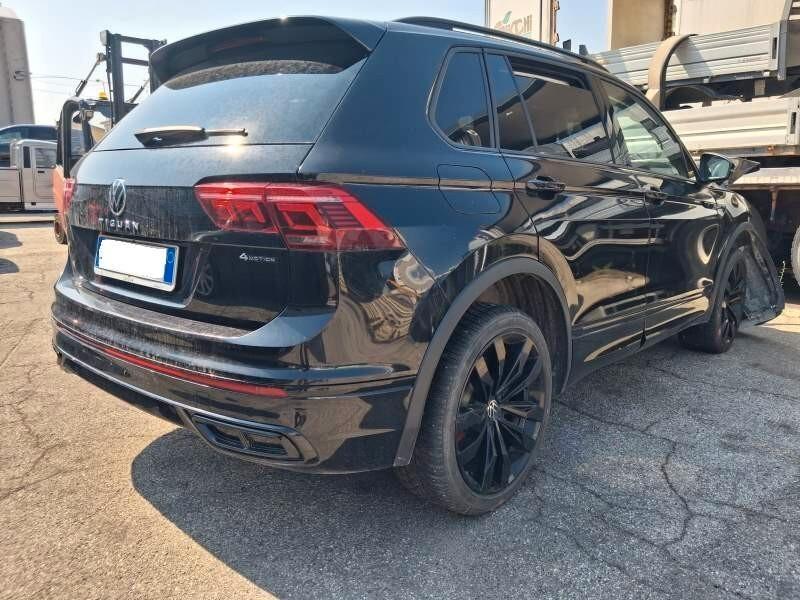 Volkswagen Tiguan 2.0 TDI 200 CV SCR DSG 4MOTION R-Line