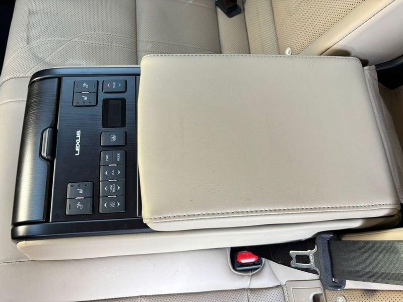 Lexus ES 300h Luxury