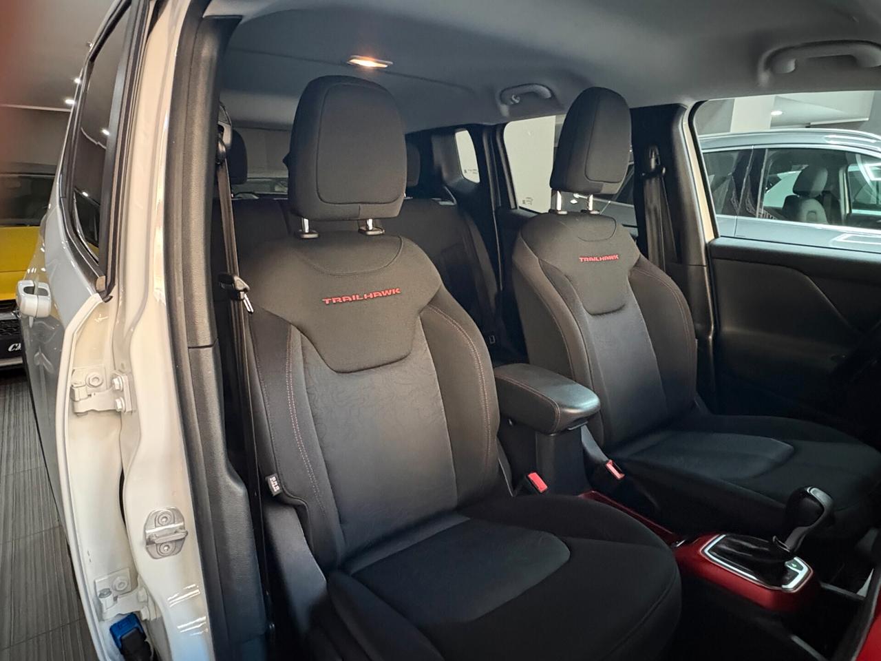 Jeep Renegade 2.0 MJT 170cv 4WD Trailhawk Automatica 4x4 FULL