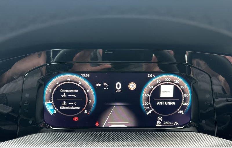 Volkswagen Golf 1.5 TSI ACT 110kW R-Line CAMERA 360 NAVI LED HEAD UP
