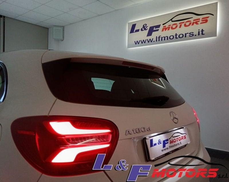 Mercedes-Benz Classe A A 180 d Automatic Premium