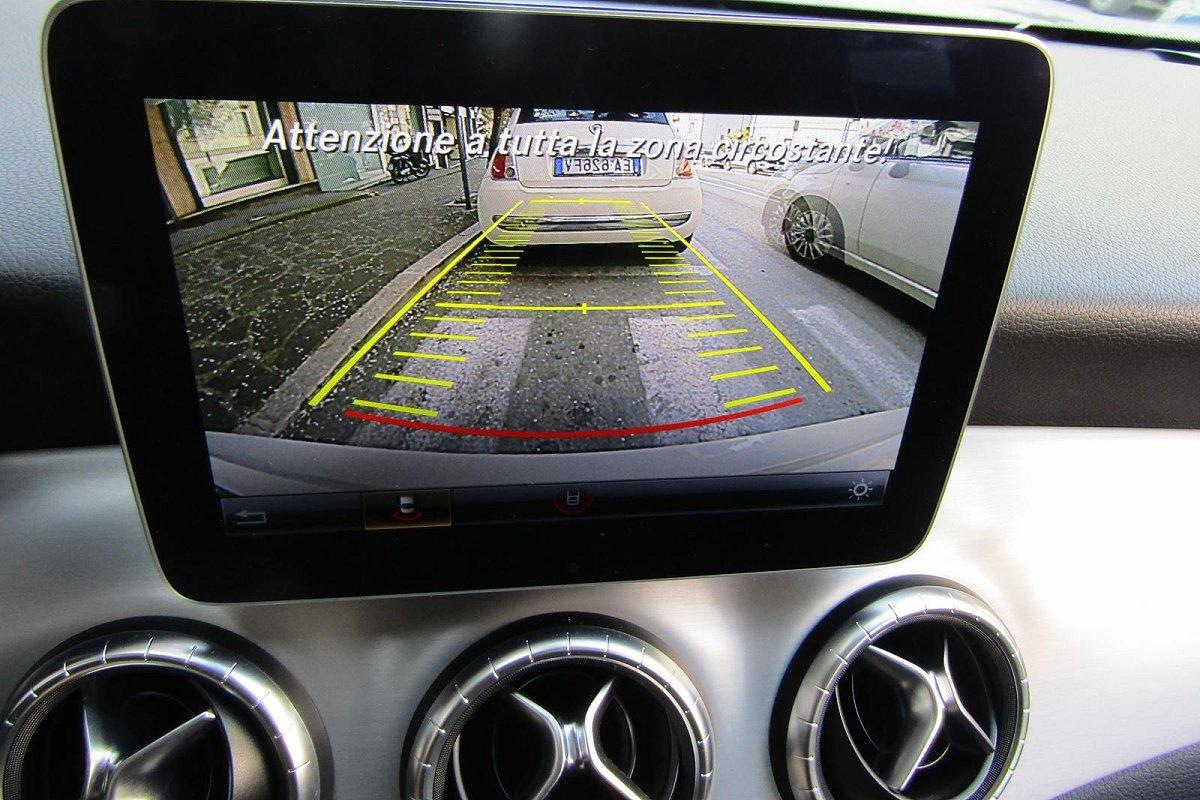 MERCEDES CLA 220 d Automatic 4Matic Shooting Brake Premium