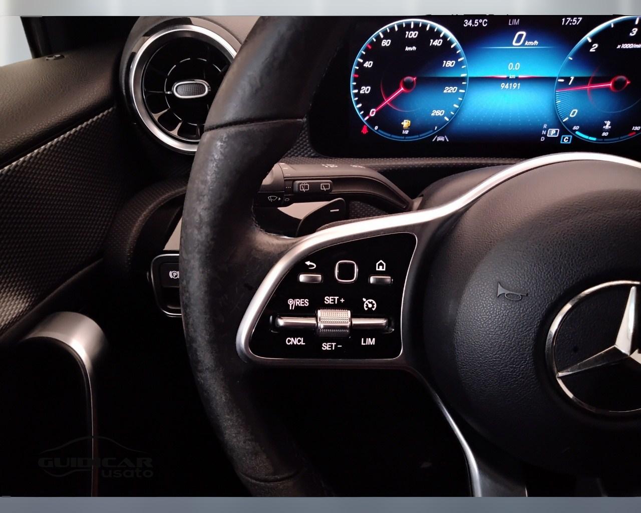 Mercedes-Benz Classe A - W177 2018 - A 180 d Sport auto