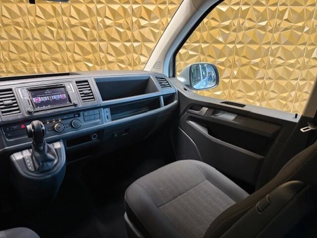 Volkswagen Caravelle 2.0 TDI 204CV DSG 4 Motion Comfortline N1