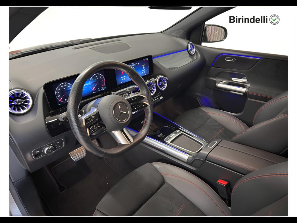 Mercedes-Benz Classe B (W247) - B 180 d Automatic AMG Line Premium