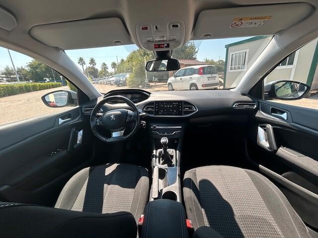 Peugeot 308 BlueHDi 130 S&S Active Business