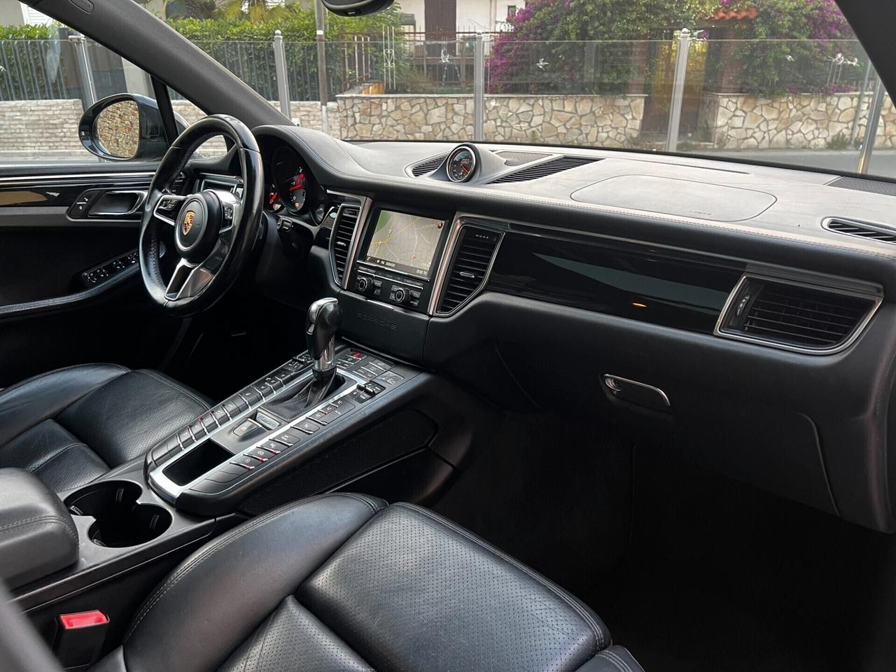 Porsche Macan 3.0 S Diesel- TETTO-TOTAL BLACK-FULL