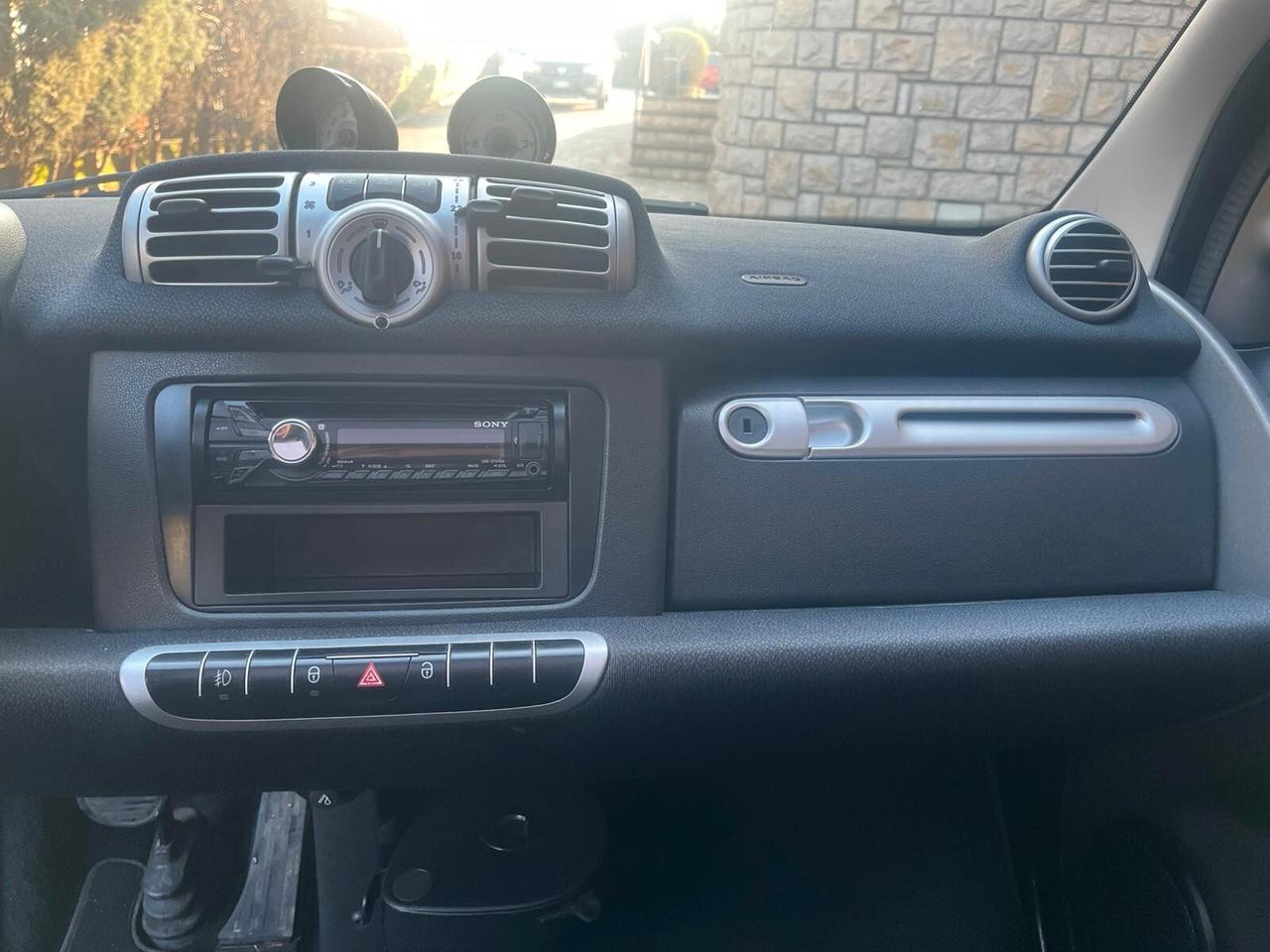 Smart ForTwo 1000 52 kW MHD coupé passion